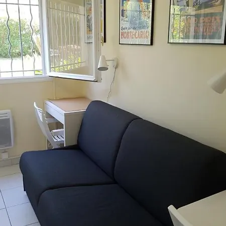 Studio Near Beaches With Free Parking By Weekome *